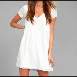 Lulu’s Freestyle White Shift Dress